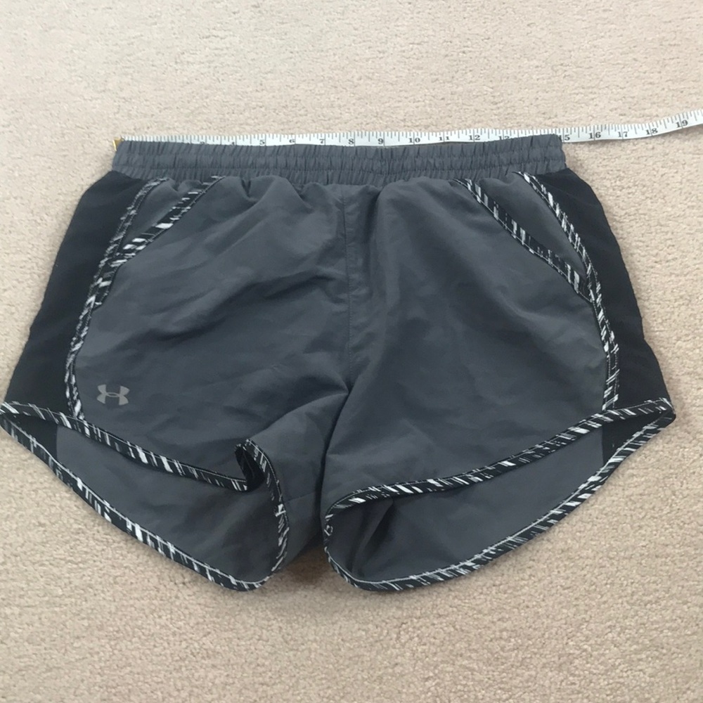 Under armour shorts - Picture 1 of 8